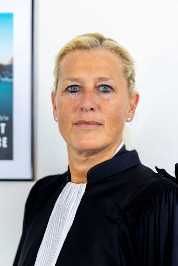 Caroline BELVAL 2